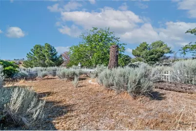 8623 Gobi Road, Phelan, CA 92371 - Photo 34