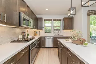69 Clover, Lake Forest, CA 92630 - Photo 4
