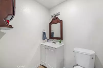 717 N Lacy, Santa Ana, CA 92701 - Photo 24