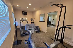 25551 Indian Hill Ln, Laguna Hills, CA 92653 - Photo 38