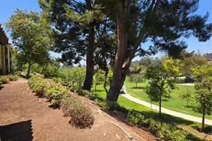 25551 Indian Hill Ln, Laguna Hills, CA 92653 - Photo 24