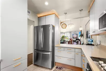 6 Eucalyptus, Irvine, CA 92612 - Photo 14