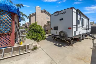 1176 W Buxton, Rialto, CA 92377 - Photo 28