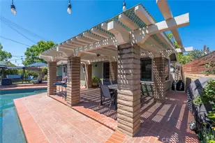 2817 Ridgewood, Santa Ana, CA 92705 - Photo 26