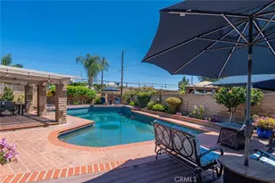 2817 Ridgewood, Santa Ana, CA 92705 - Photo 2