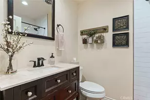 2817 Ridgewood, Santa Ana, CA 92705 - Photo 16
