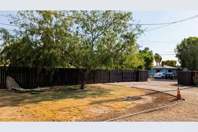 153 S Commercial, Blythe, CA 92225 - Photo 6