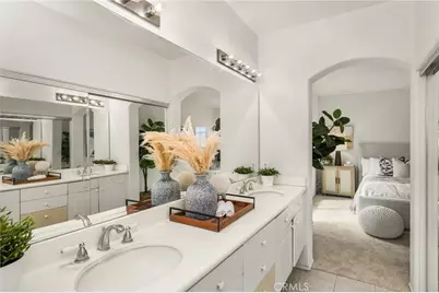 11 Medici Aisle, Irvine, CA 92606 - Photo 36