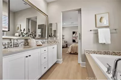 130 Donati, Irvine, CA 92602 - Photo 32