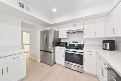 26 Palmento Way, Irvine, CA 92612 - Photo 20