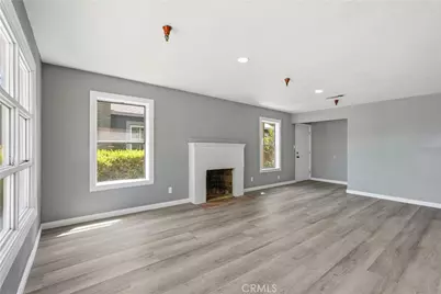 1002 Lochbrae Rd, Sacramento, CA 95815 - Photo 4
