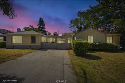1002 Lochbrae Rd, Sacramento, CA 95815 - Photo 2