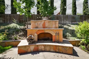 110 Clearview Ct, Tehachapi, CA 93561 - Photo 8