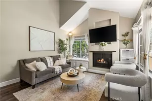21156 River Glen, Lake Forest, CA 92630 - Photo 2