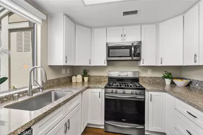 21156 River Glen, Lake Forest, CA 92630 - Photo 8