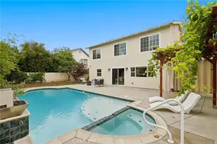 962 Begonia Ave, Costa Mesa, CA 92626 - Photo 2