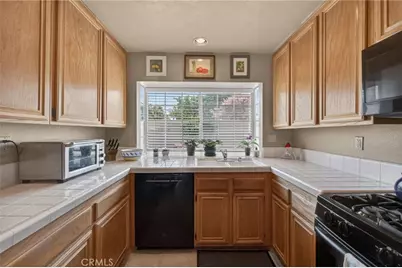 10 Agostino, Irvine, CA 92614 - Photo 4