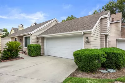 21691 Fairbrook #37, Mission Viejo, CA 92692 - Photo 2