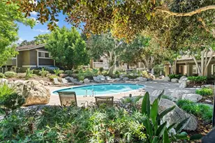 208 Springview, Irvine, CA 92620 - Photo 32