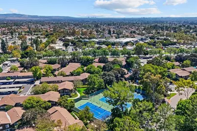 208 Springview, Irvine, CA 92620 - Photo 52