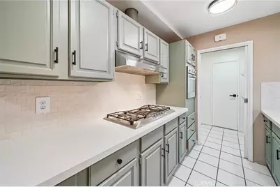 9091 Savoy Street, Riverside, CA 92503 - Photo 8