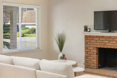 8612 Bayonne, Huntington Beach, CA 92646 - Photo 10