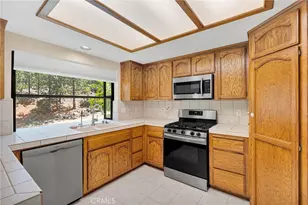 1880 Blackbird Rd, Wrightwood, CA 92397 - Photo 18