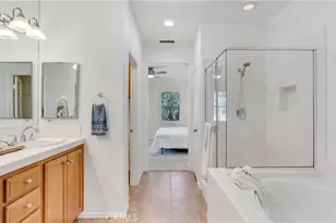 128 Talmadge, Irvine, CA 92602 - Photo 10