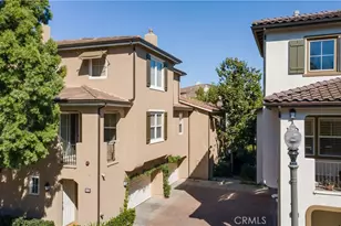 128 Talmadge, Irvine, CA 92602 - Photo 2