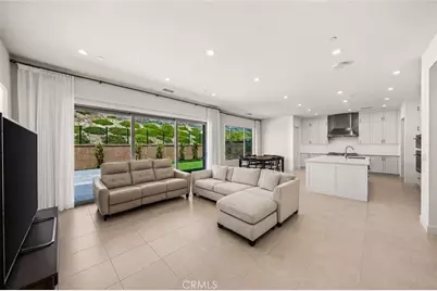 106 Bright Star, Irvine, CA 92618 - Photo 8