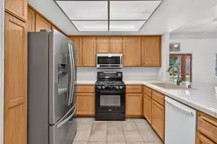 31202 Quail Valley, Castaic, CA 91384 - Photo 6