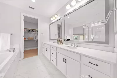 125 Lovelace, Irvine, CA 92620 - Photo 26