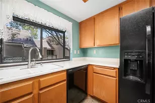 3530 W Sweetbay Ct, Anaheim, CA 92804 - Photo 14