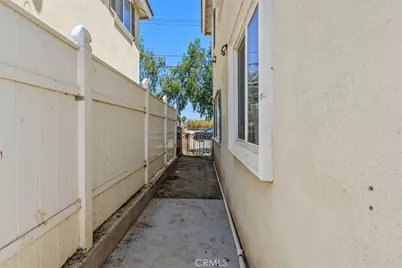 10104 Gould Street, Riverside, CA 92503 - Photo 30