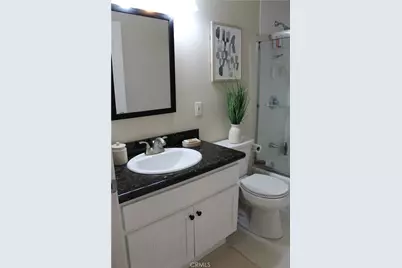 1720 Newport Avenue #5, Long Beach, CA 90804 - Photo 6