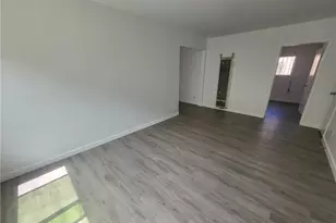 6821 11th Ave, Los Angeles, CA 90043 - Photo 8