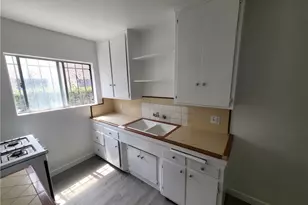 6821 11th Ave, Los Angeles, CA 90043 - Photo 12