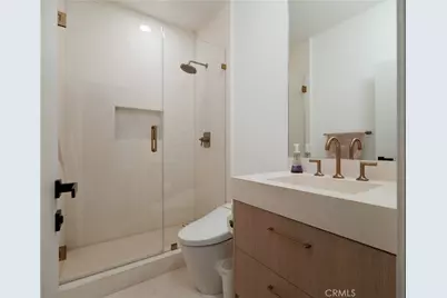 115 Cardinal, Irvine, CA 92618 - Photo 24