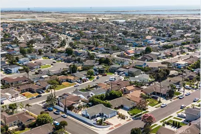 6302 Vatcher, Huntington Beach, CA 92647 - Photo 4