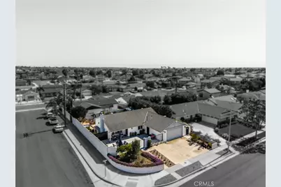 6302 Vatcher, Huntington Beach, CA 92647 - Photo 2