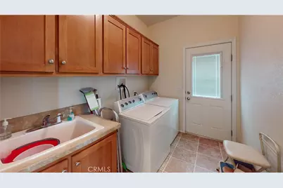 211 Albatross Lane, Fountain Valley, CA 92708 - Photo 18