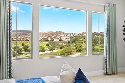 135 Sunnyslope, Irvine, CA 92618 - Photo 30