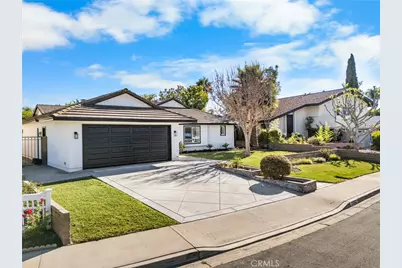 25532 Rhoda Drive, Mission Viejo, CA 92691 - Photo 2
