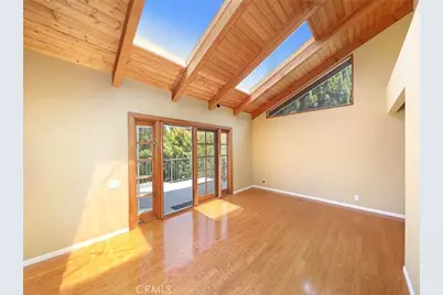 3370 Troy, Los Angeles, CA 90068 - Photo 8