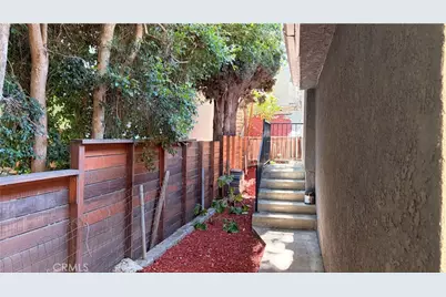 3370 Troy, Los Angeles, CA 90068 - Photo 18