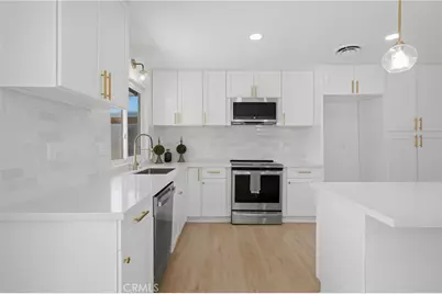3801 Celine Court, Bakersfield, CA 93309 - Photo 8