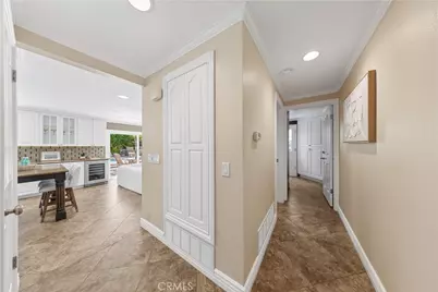 42 Christamon West, Irvine, CA 92620 - Photo 10