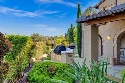 7 Tuscany, Ladera Ranch, CA 92694 - Photo 4