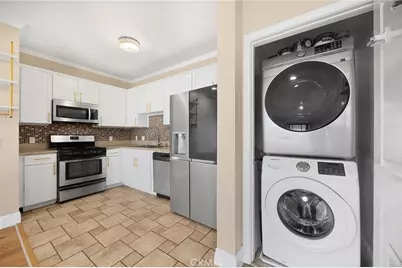 6938 Laurel Canyon #303, North Hollywood, CA 91605 - Photo 6