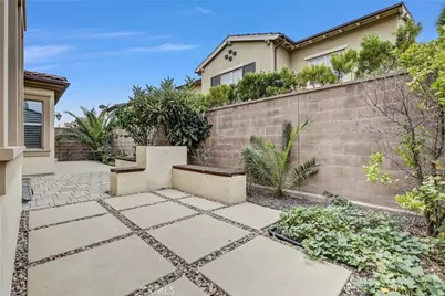 68 Dublin, Irvine, CA 92620 - Photo 36